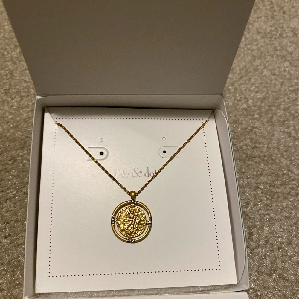 Stella & Dot Julia Coin Pendant